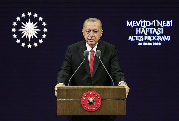 Başkan Erdoğan: Fransız mallarını sakın almayın