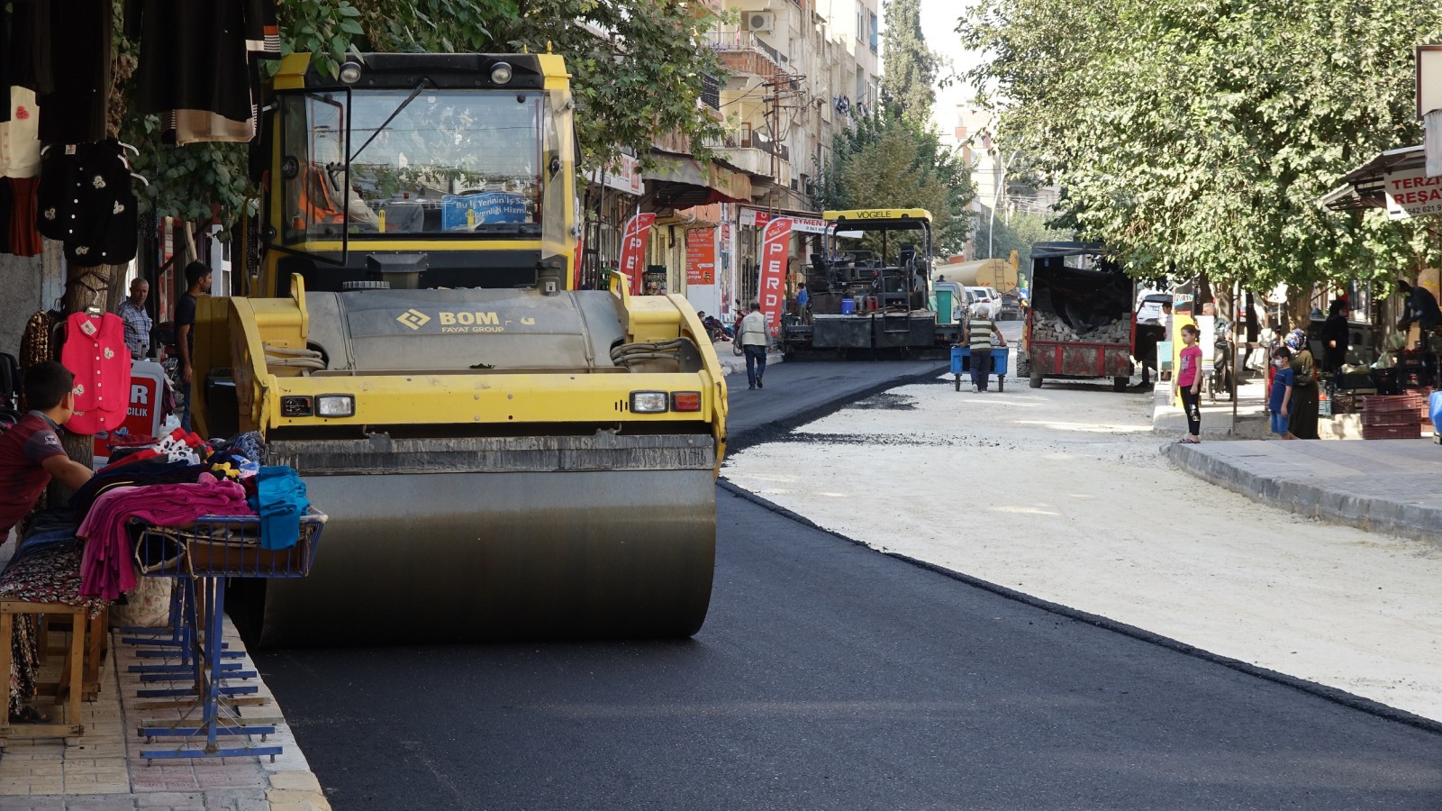 Büyükşehir Bostancılar Caddesini Asfaltla Buluşturdu