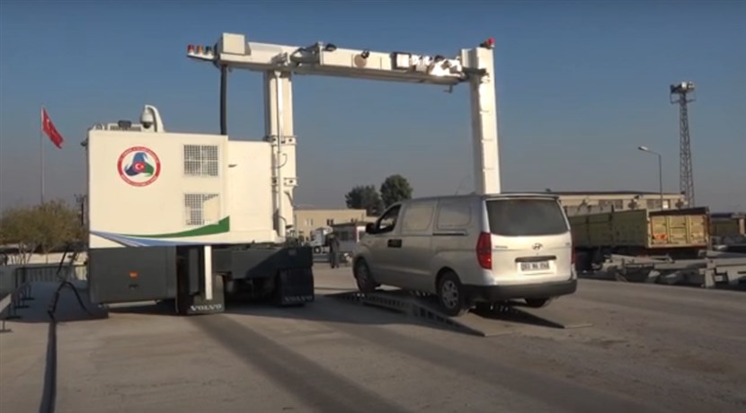 Akçakale Gümrük Kapısında X-Ray Kontrol..