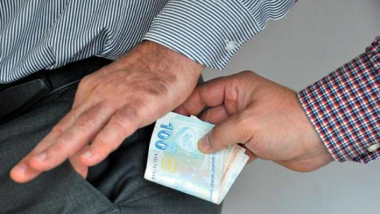 Şanlıurfa Siverek İlçesinde ve Diyarbakır İlinde Rüşvet Operasyonu Yapıldı
