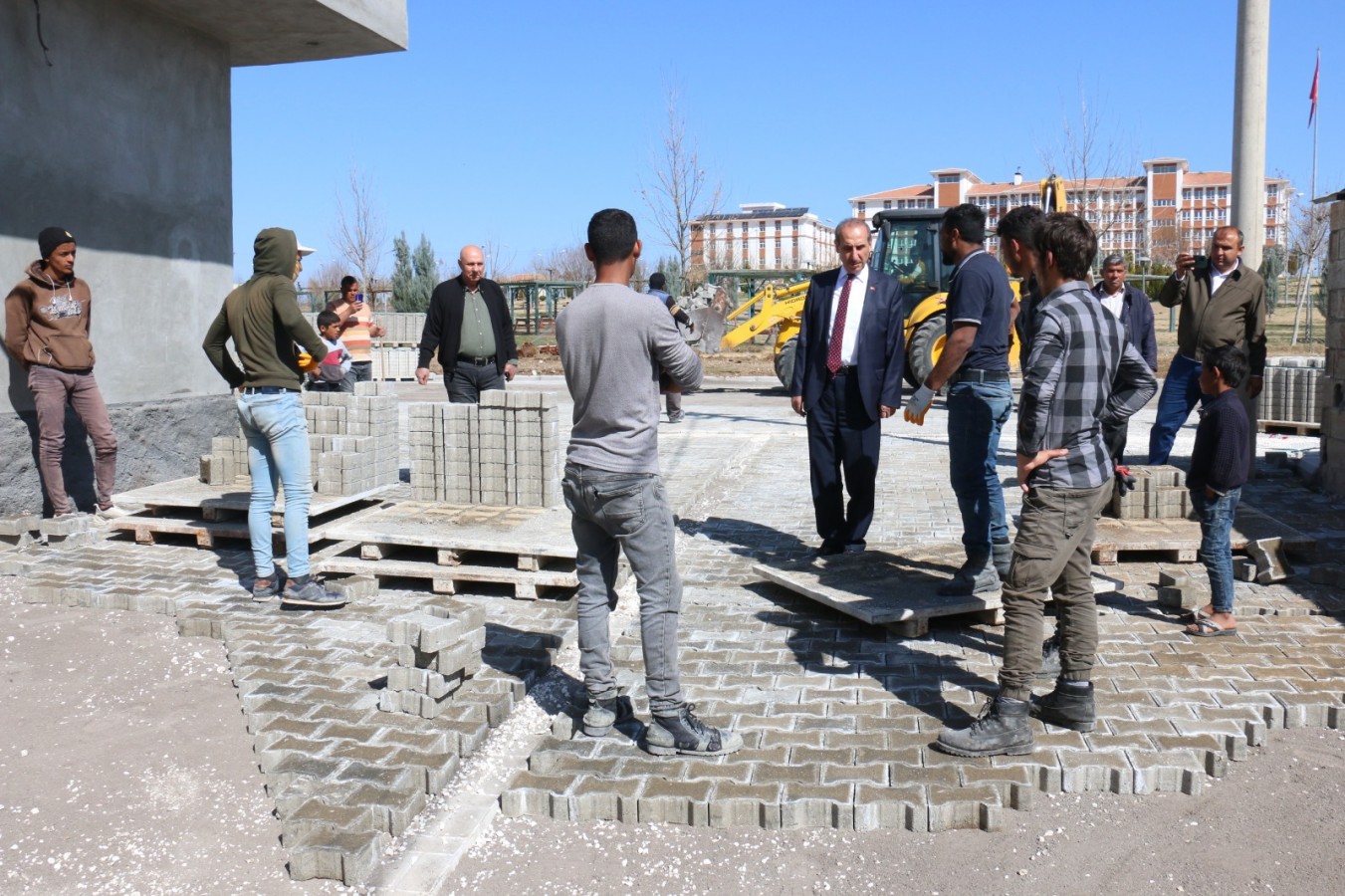 Akçakale Belediyesi Hizmetlerini Hızlandırdı