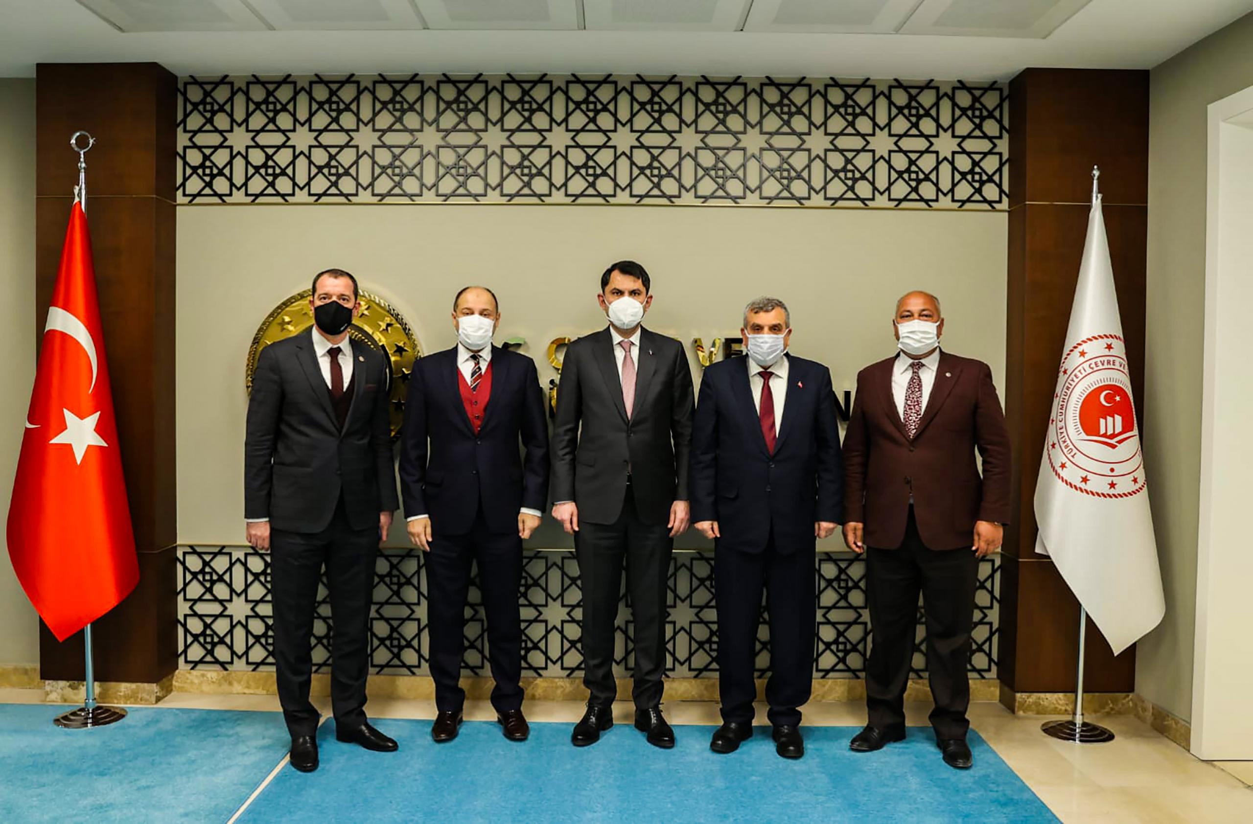 Bakan Kurum’dan Ceylanpınar’a “Tam Destek”
