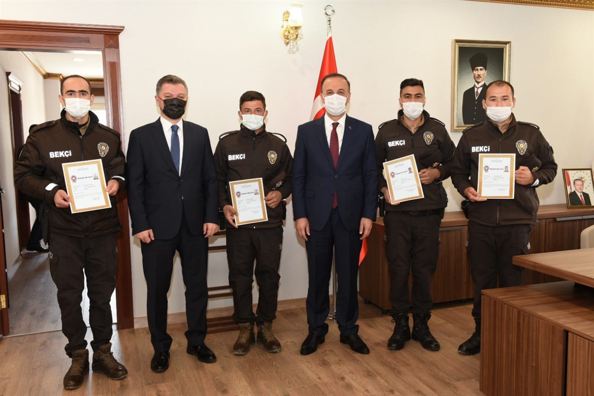 Dikkatli Bekçilere Başarı Belgesi