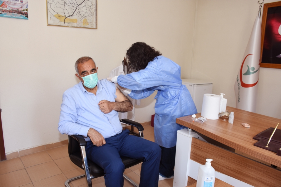 Başkan Bayık 2. doz aşıyı yaptırdı