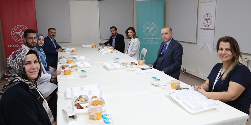 Cumhurbaşkanı Sağlık Çalışanları Unutmadı