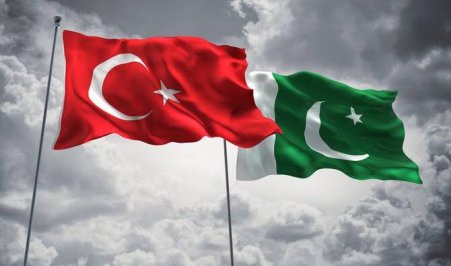 Pakistan'dan Destek Telefonu