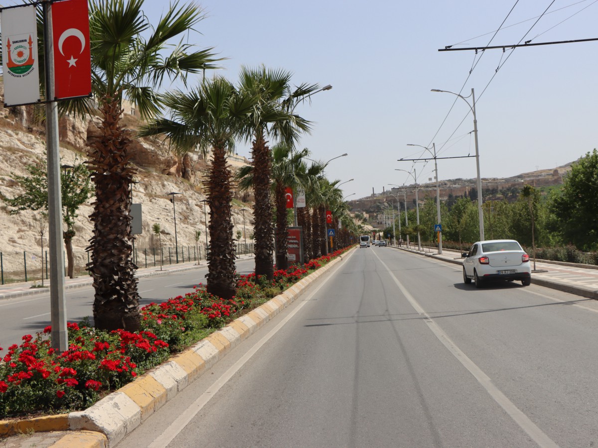 Şanlıurfa'nın Çehresi Büyükşehir ile Güzelleşiyor