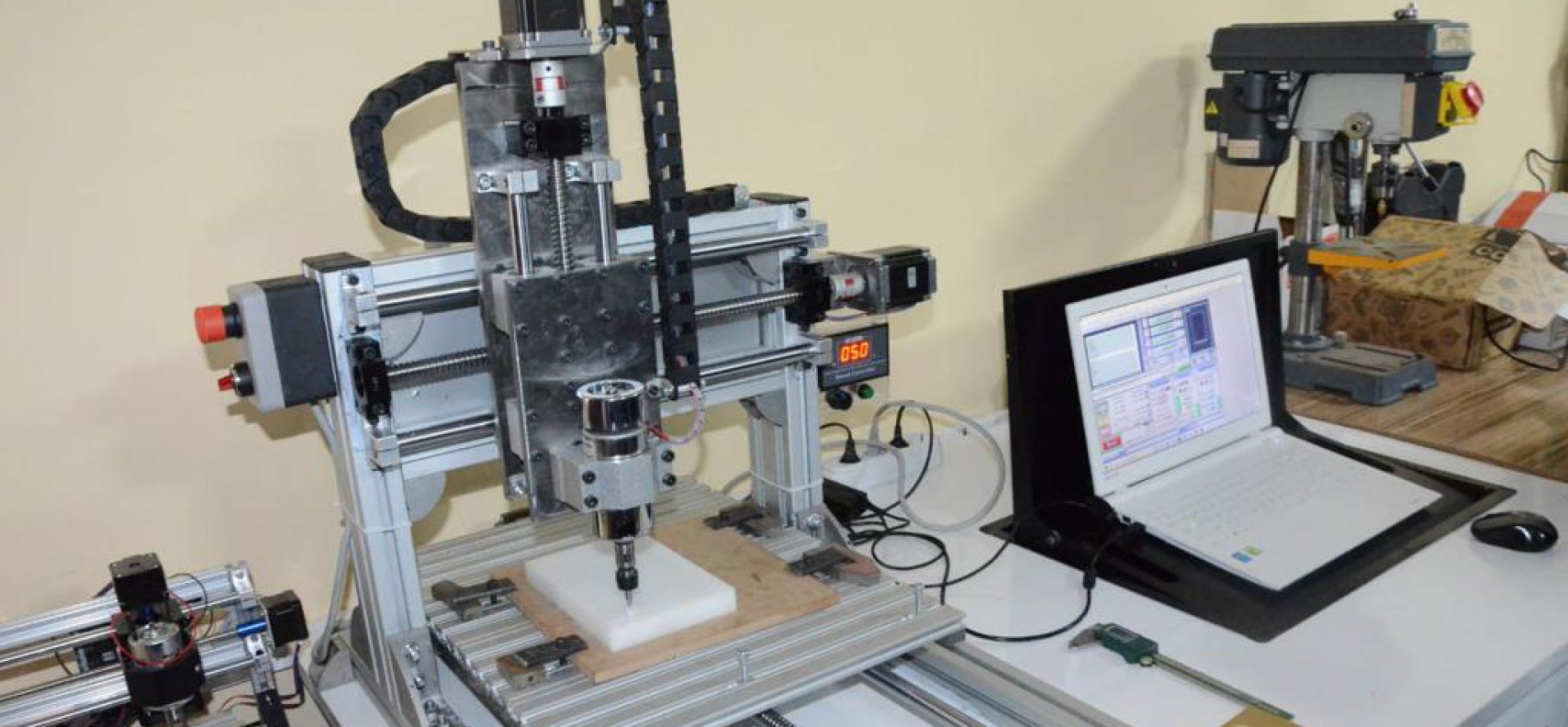 O Okul "CNC" Makina Üretiyor