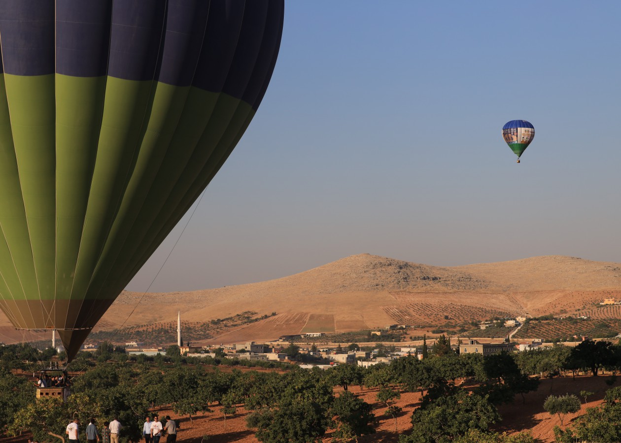 Göbeklitepe’de Sıcak Hava Balon Uçuşları Başladı (Video)