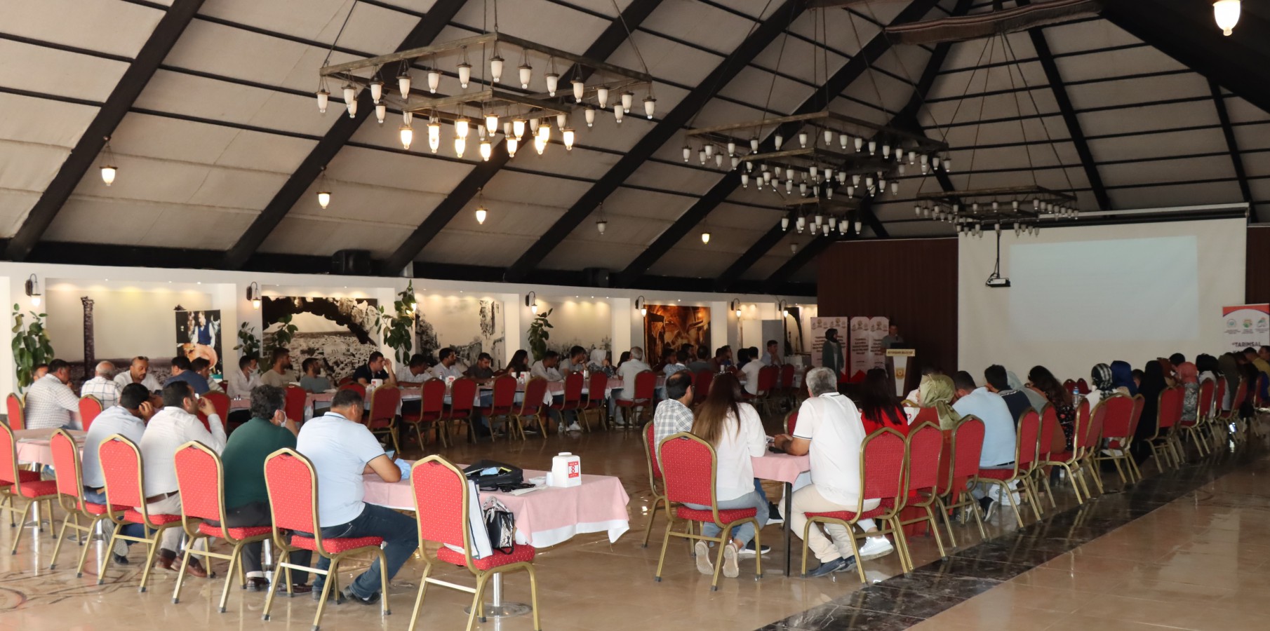 Şanlıurfalı Çiftçilere Mısır Yetiştiriciliği Eğitimi