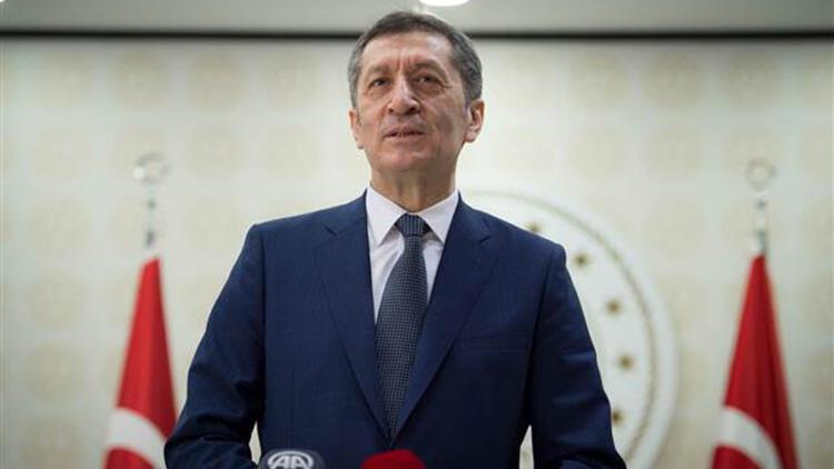 Bakan Ziya Selçuk İstifası Kabul Edildimi ?