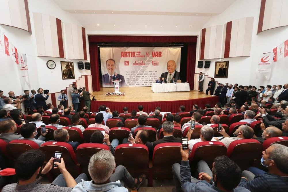 Erbakan, Tokat'dan Hükümet'e Yüklendi