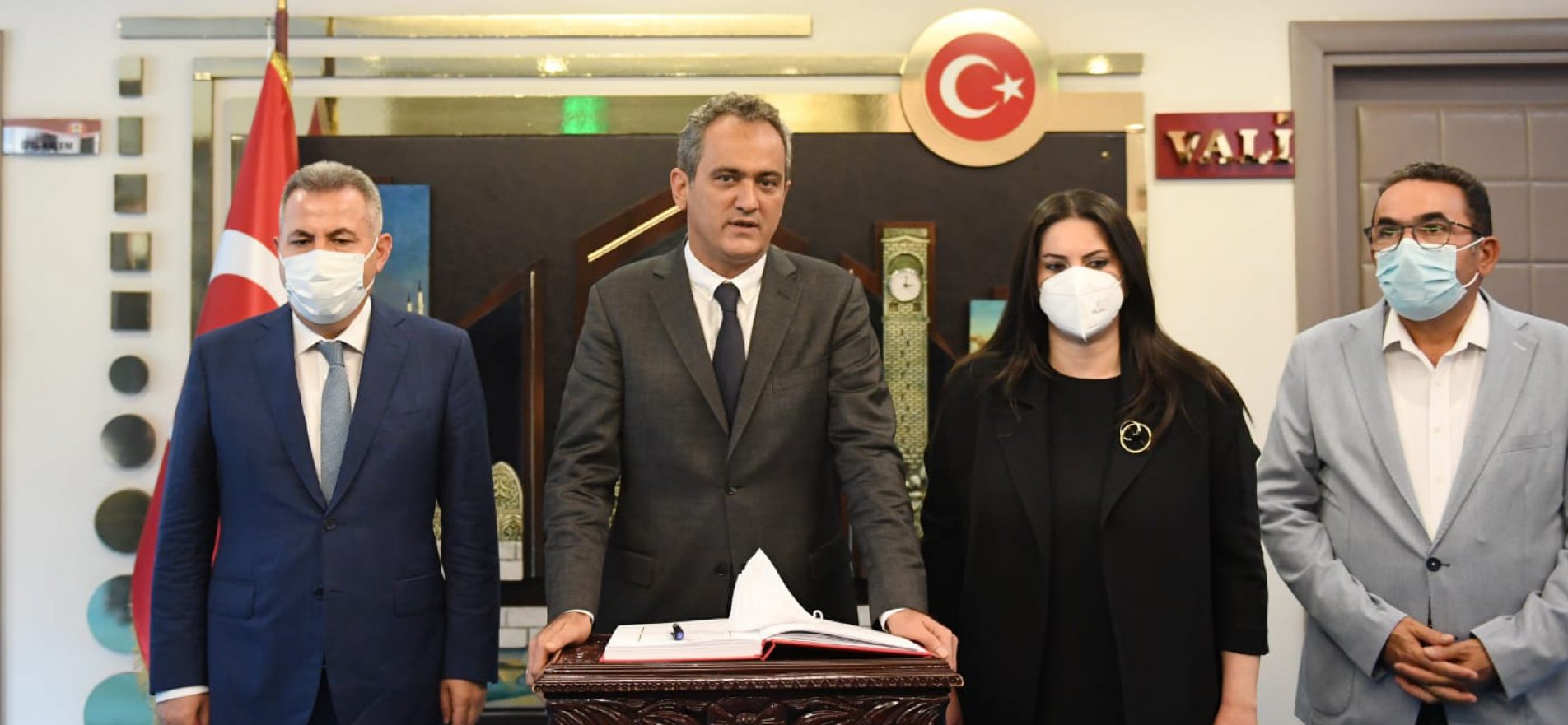 Bakan Özer, Önemli Açıklama Geldi