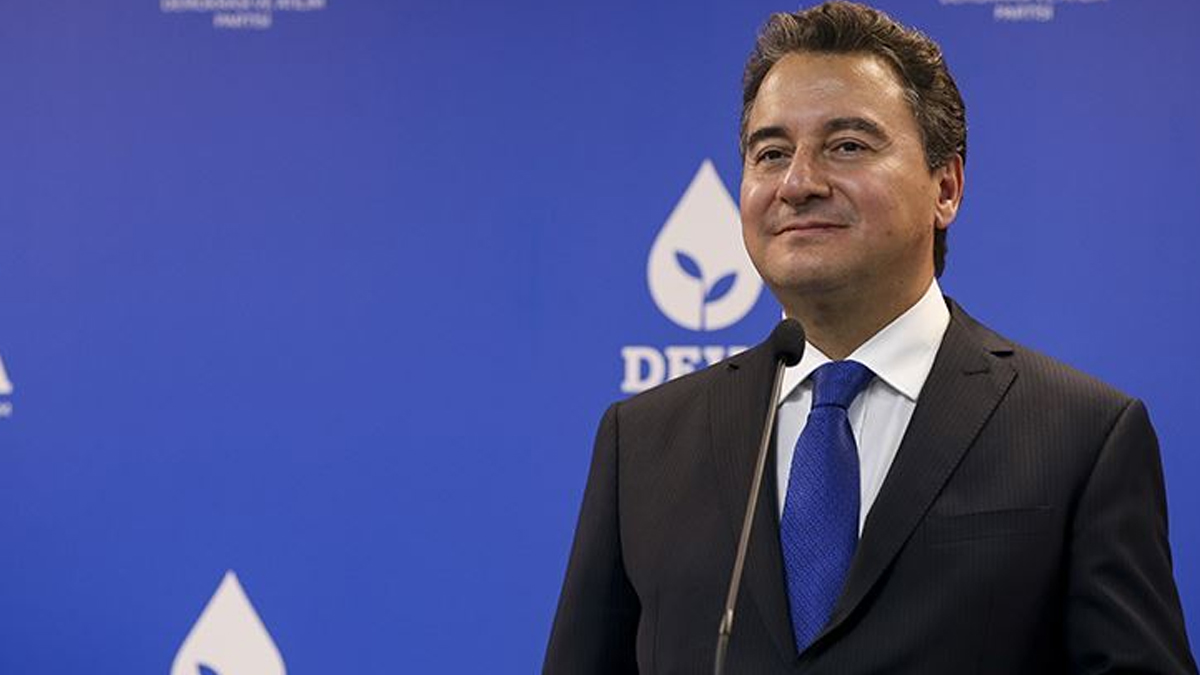 DEVA Partisi'nde Toplu İstifa