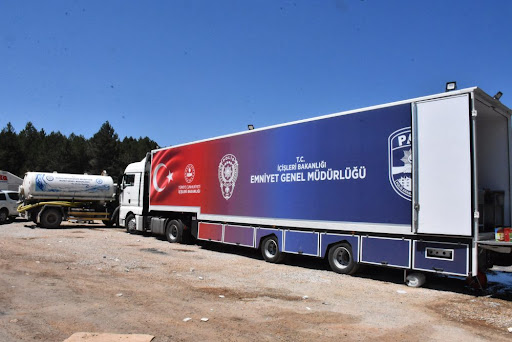 Jandarma Mobil Mutfak Tırı Halkın Hizmetinde