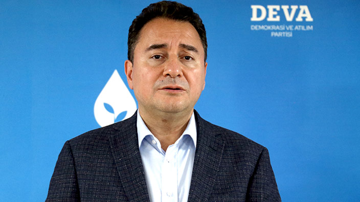 Babacan’dan Dolar Açıklaması: ‘Kahroluyorum Ama Umutsuz Değilim’ (Video)