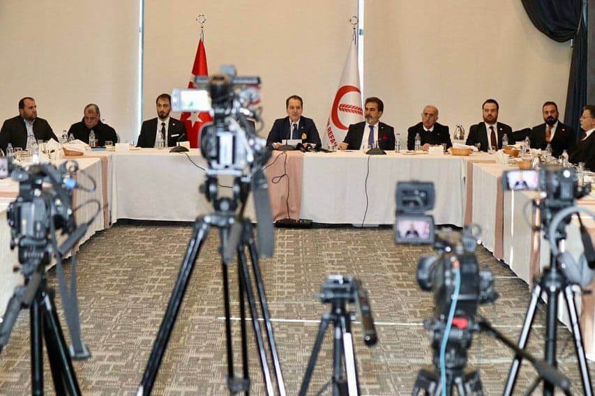 Erbakan: Memur'a Ve Emekliye %70 Zam Yapılmalı