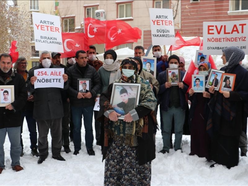 Diyarbakır Annelerinden Biri Daha Evladına Kavuşacak