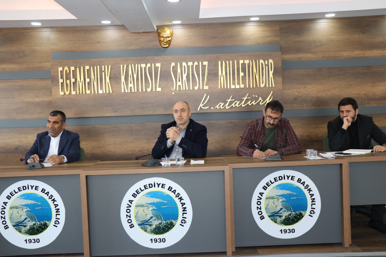 Başkan Aksoy, Muhtarlarla bir araya geldi