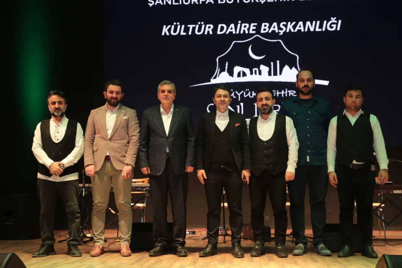 Şanlıurfa büyükşehir belediyesinden tasavvuf müziği ve şiir dinletisi