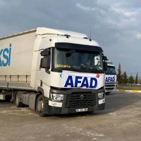 AFAD'ın Ukrayna'ya insani yardım tırları yola çıktı