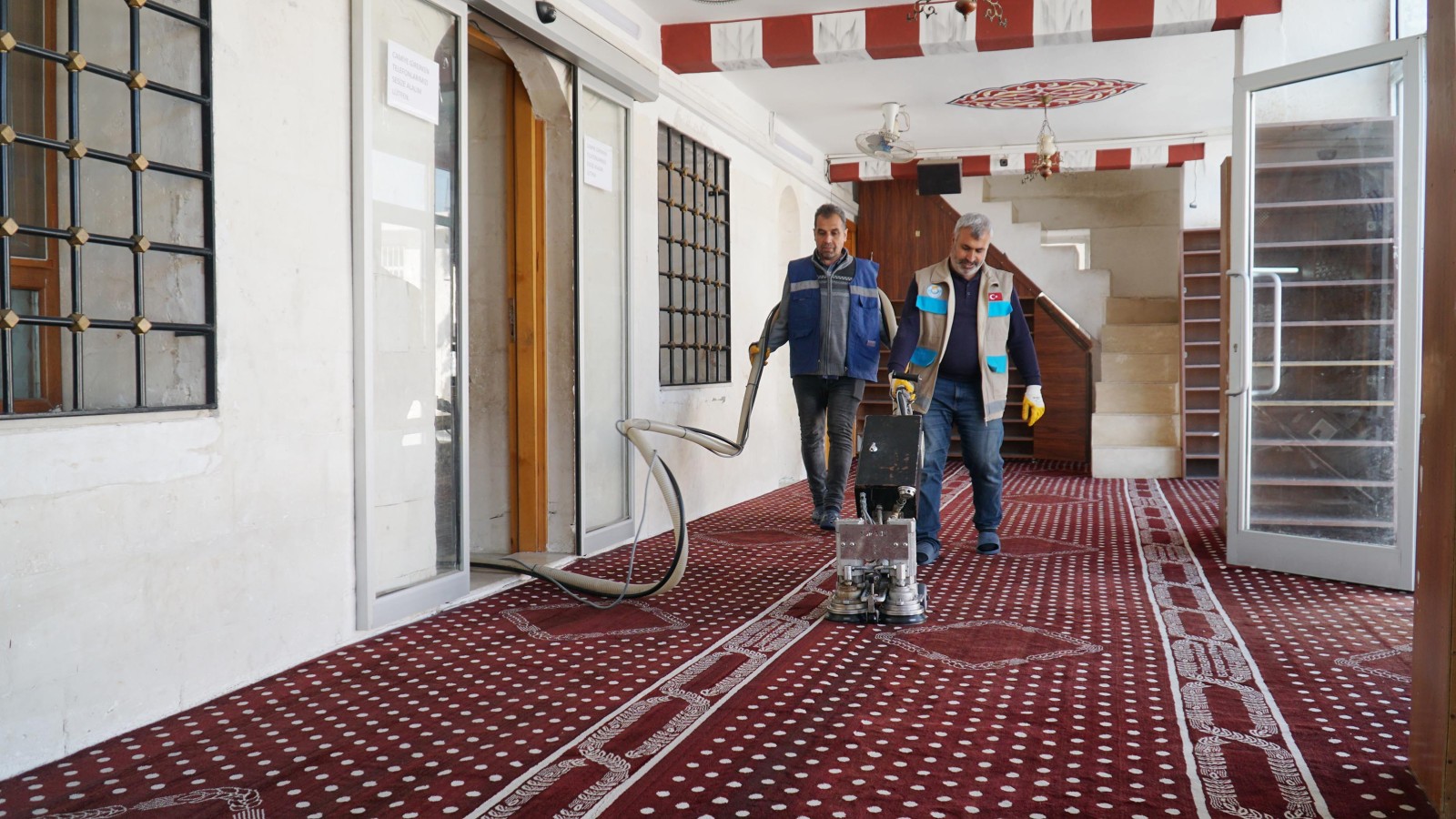 Haliliye'deki Camiler Ramazan için hazırlanıyor