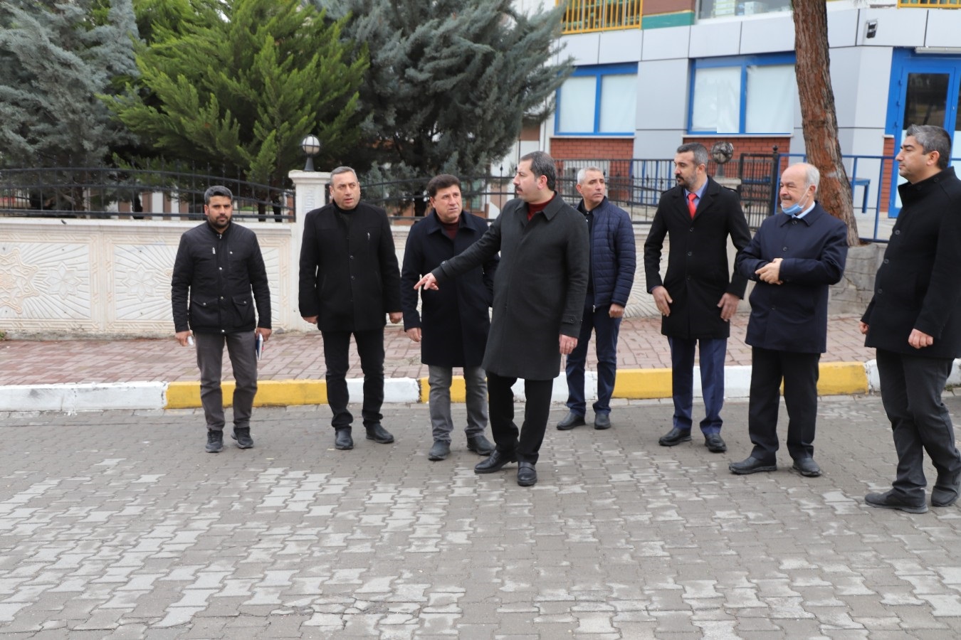 Başkan Baydilli, mahalle sorunlarını yerinde inceliyor