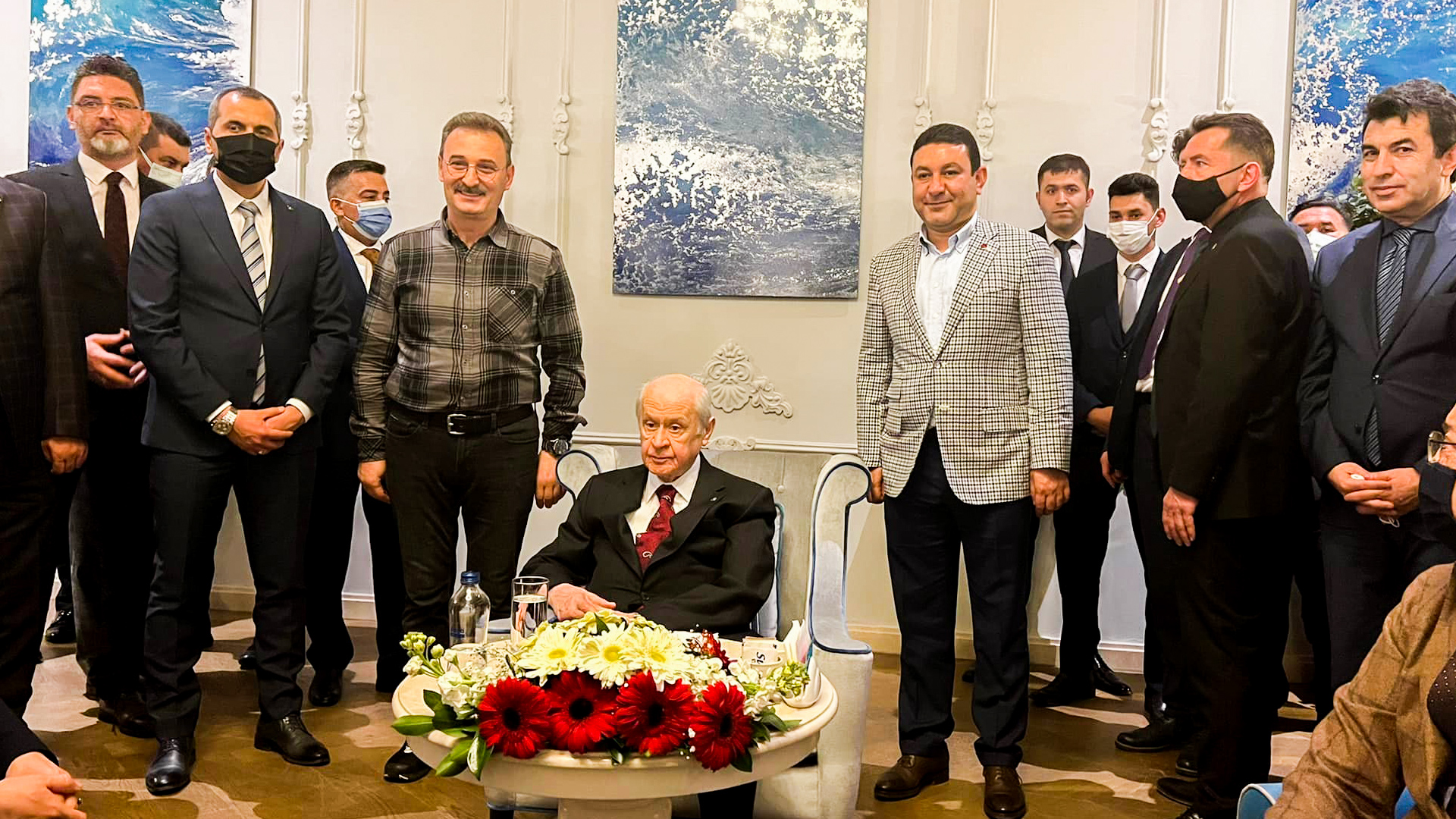 Başkan Özyavuz, MHP Antalya kampında