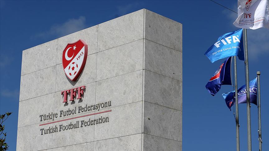 TFF'den flaş açıklama, onlarında sahaya giriş yasakları kaldırıldı