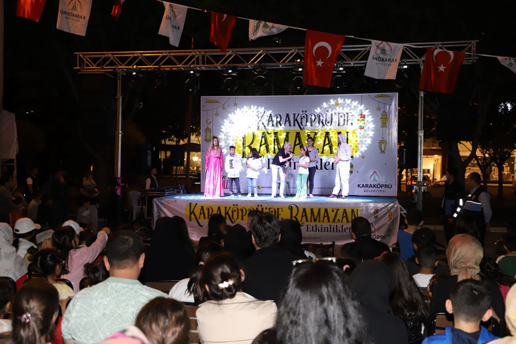 23 Nisan Karaköprü'de coşku ile kutlandı