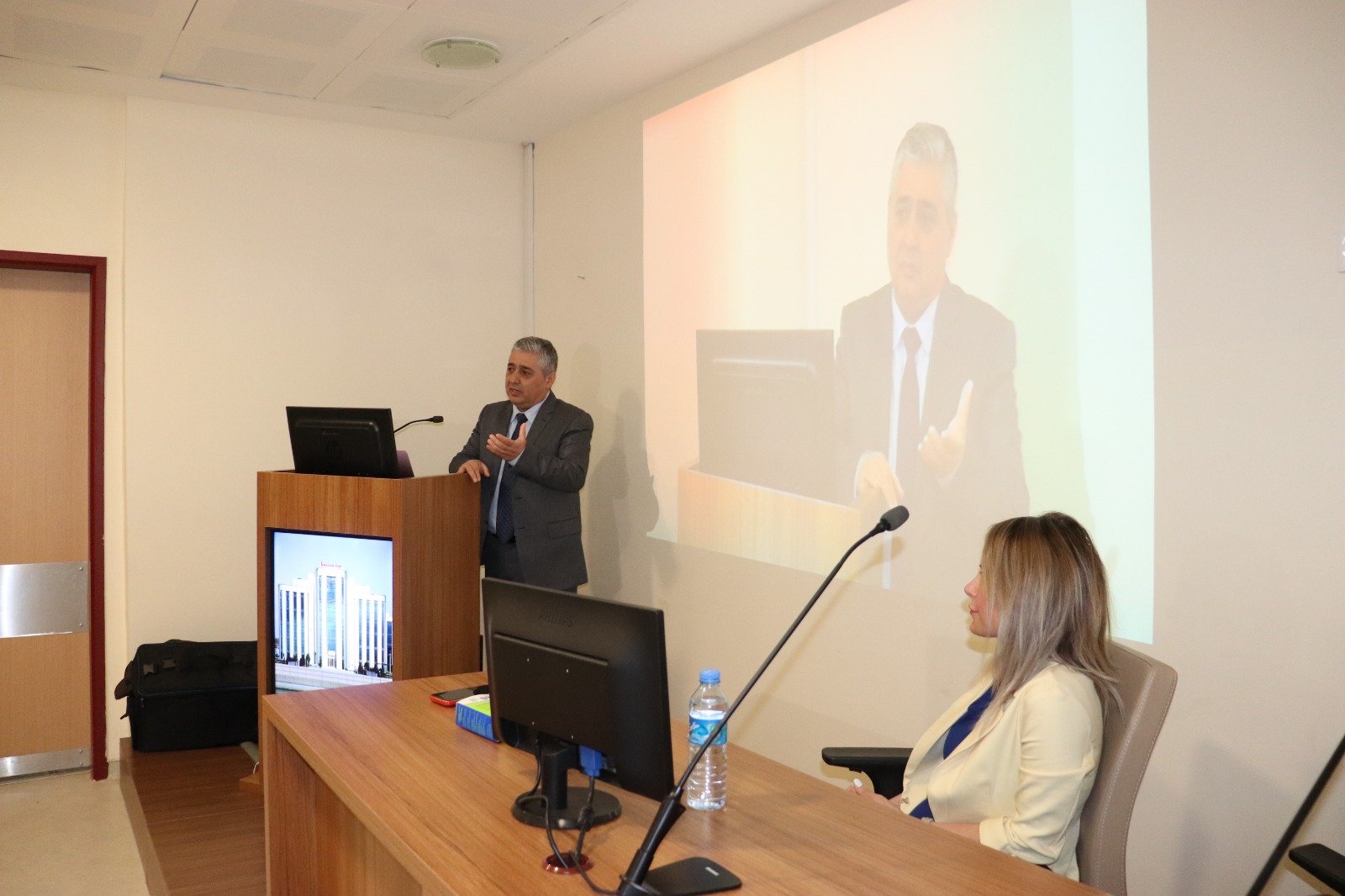 Prof. Dr. İsmail İynen: Yüz estetiğine talep arttı!
