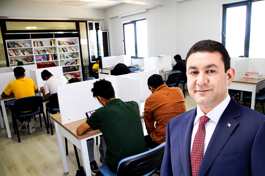 Genç Başkan'dan eğitime tam destek