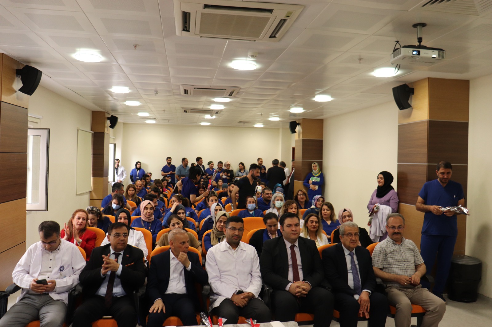 Harran Üniversitesi Hastanesi'nden hemşireler haftası etkinliği
