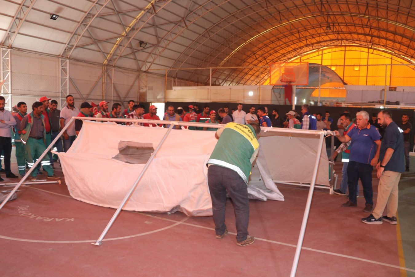 Karaköprü Belediyesi personeline afet farkındalık eğitimi verildi