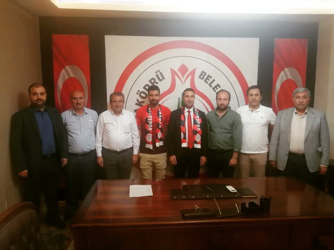 Karbel Karaköprü Belediye Spor, Şanlıurfa Sporlu Özkan ile sözleşme imzaladı