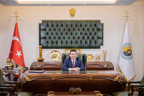 Başkan Özyavuz: "Mevlid Kandili doğumdan öte bir yaşam çizelgesidir"