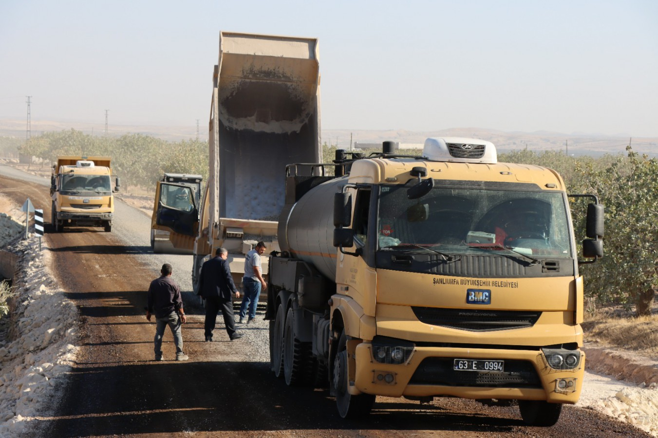 Şanlıurfa Büyükşehir Belediyesinden Birecik’e uzun ömürlü beton yol