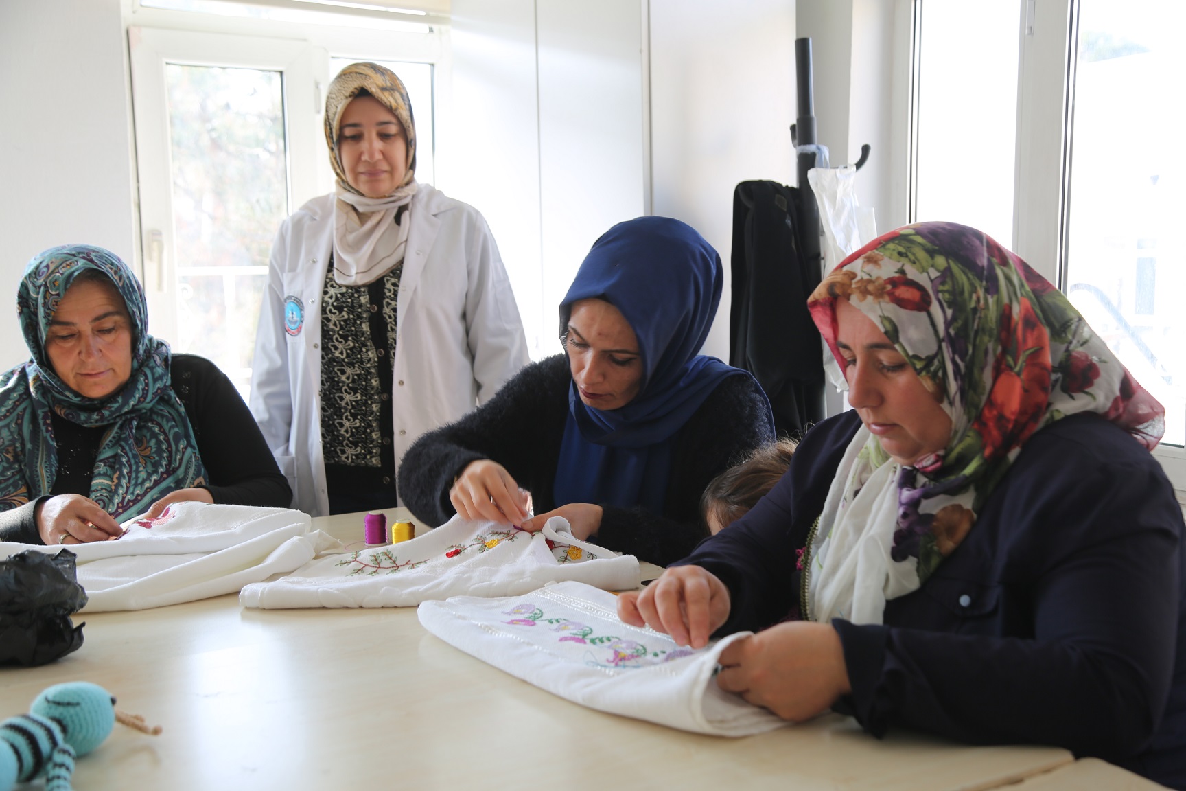 Eyyübiyeli kadınlar hem öğreniyorlar hemde üretiyorlar