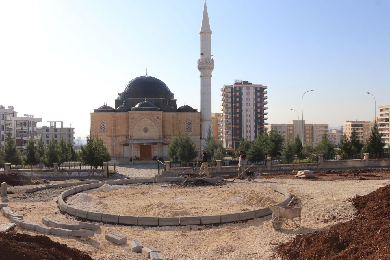 Karaköprü'de yeni yeşil alanlar kazandırılıyor