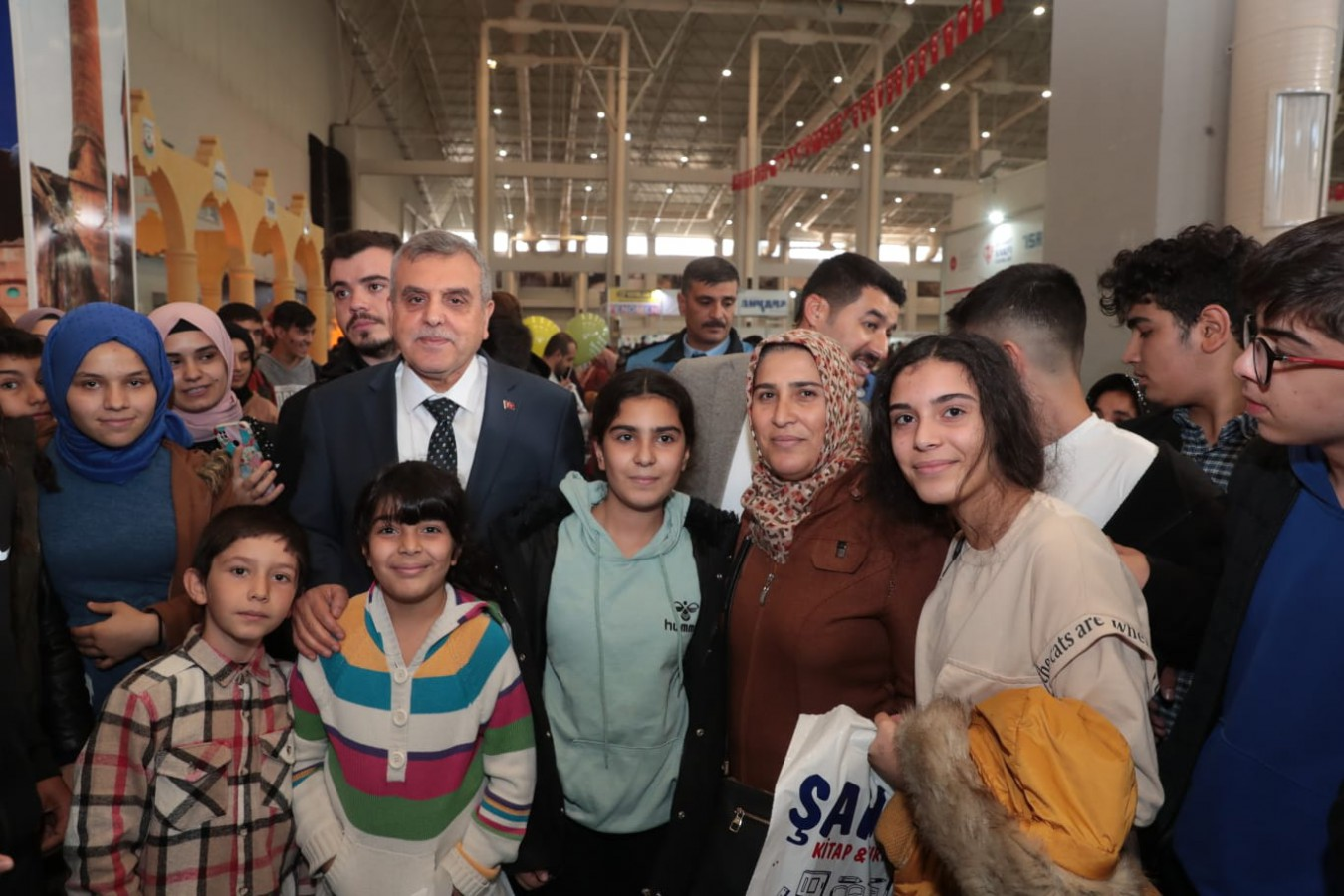 5. Ulusal Şanlıurfa Kitap Fuarı kapılarını açtı