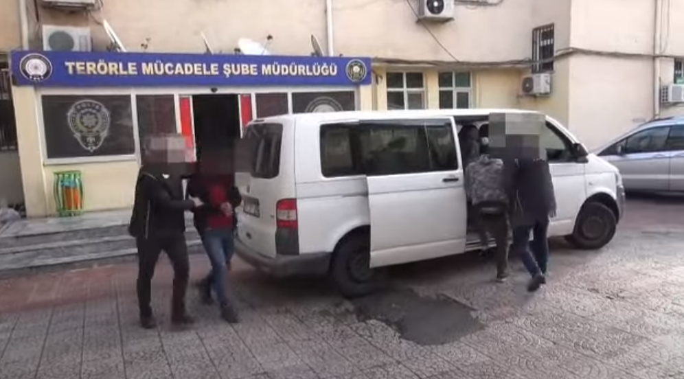 Şanlıurfa terör operasyon!3 şüpheli şahıs gözaltına alındı