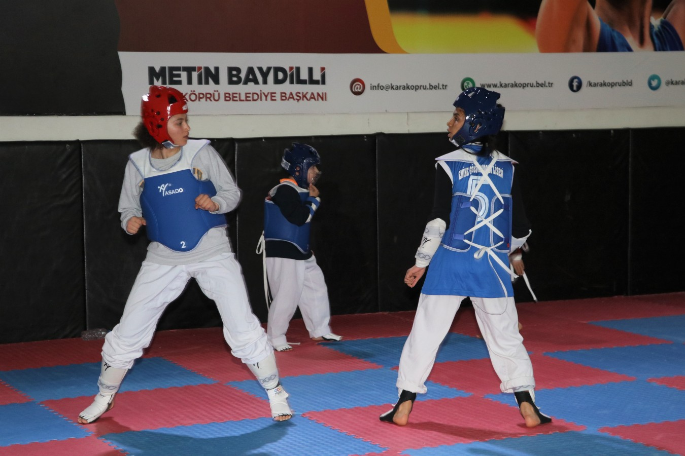Karaköprü'de geleceği sporcuları yetişiyor