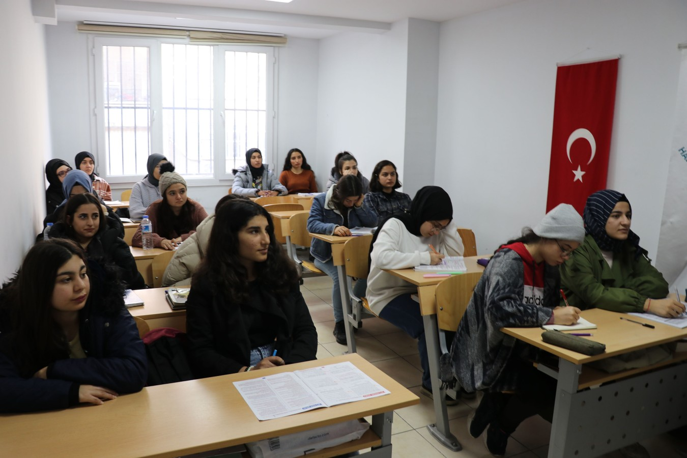 Haliliyeli gençler hayallerine kavuşuyor