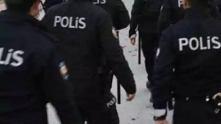 Türkiye genelinde eş zamanlı operasyon! 16 gözaltı