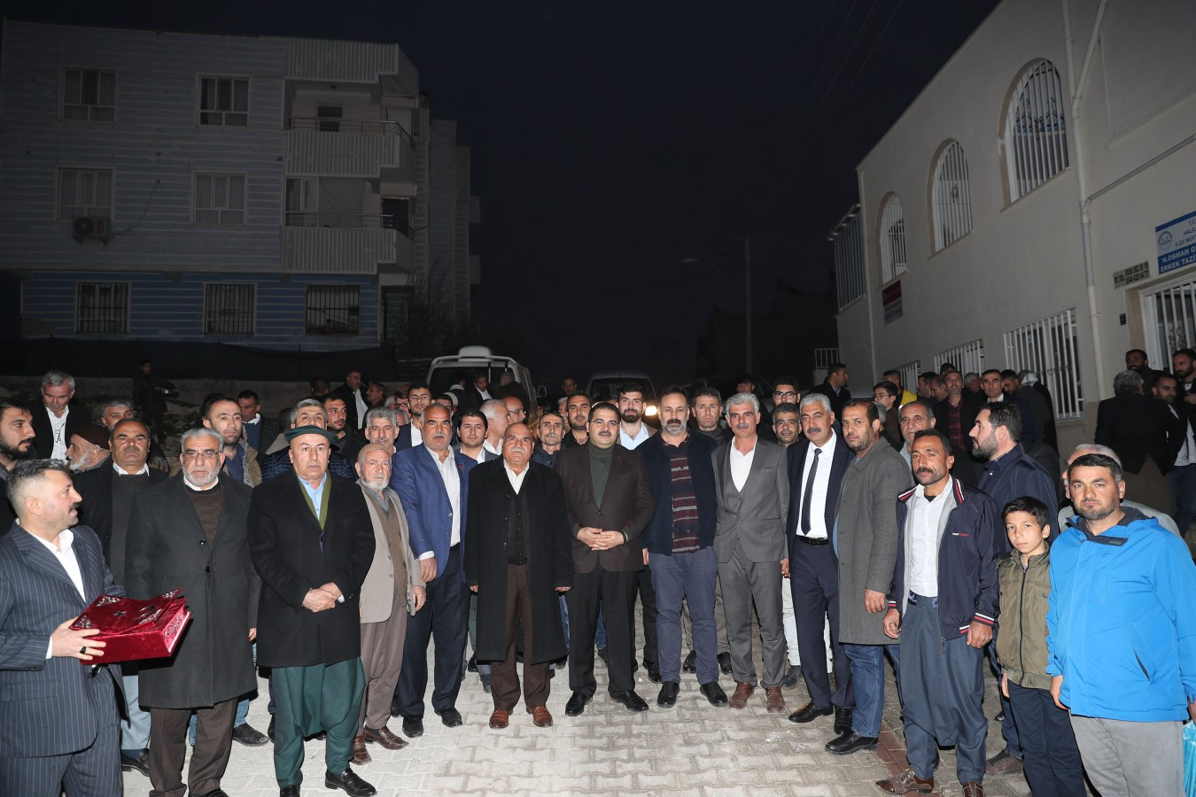 Başkan Canpolat mahalle ziyaretlerini sürdürüyor