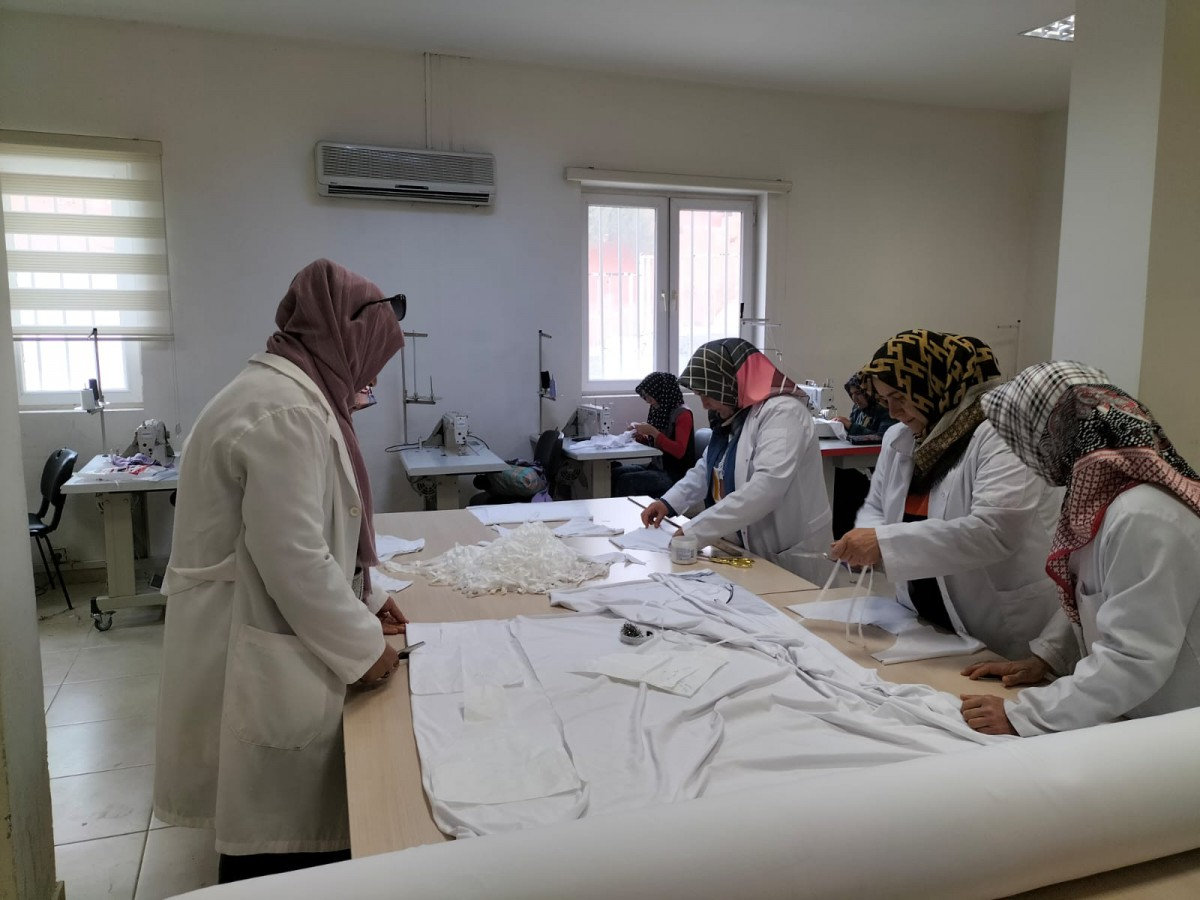 Şanlıurfalı Kadınlar Adıyaman'a desteklerini sürdürüyor
