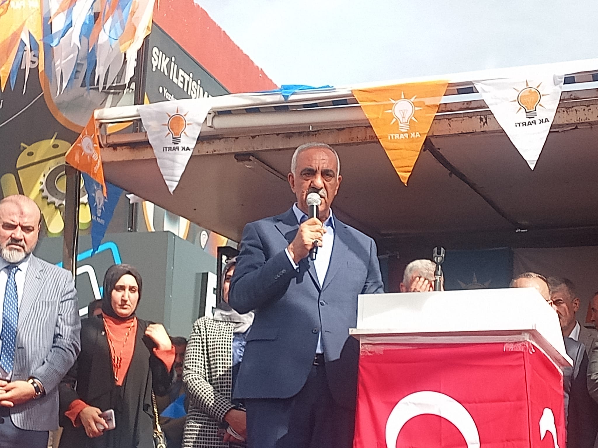 Başkan Bayık, İlçenin sulama sorununu Bakan Bozdağ’a iletti