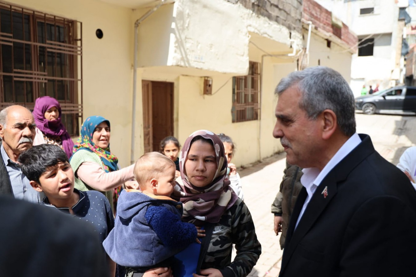 Başkan Beyazgül selden etkilenen vatandaşları bir an yalnız bırakmadı