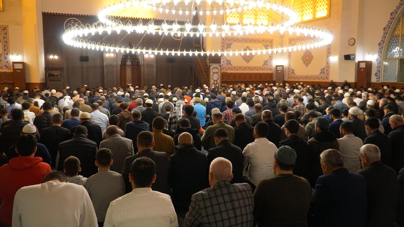 Enderun teravih geleneği Haliliye'de yaşatıldı
