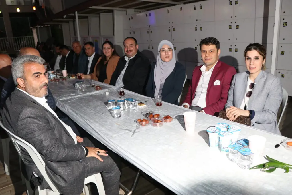 Başkan Ekinci personelleriyle iftar yemeğin bir araya geldi